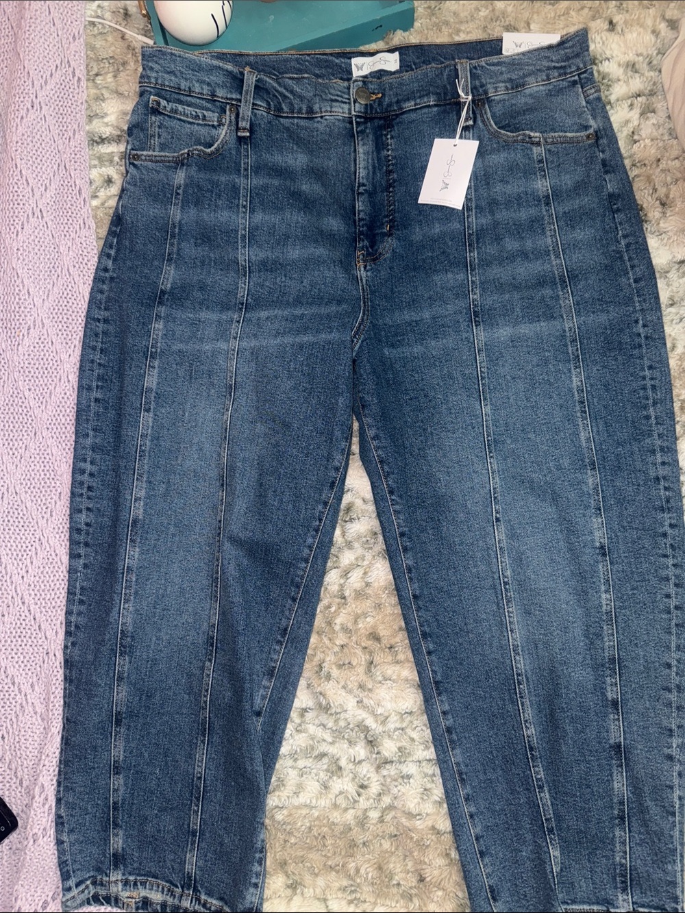 Jessica Simpson Straight-Leg Jeans in Medium wash Blue Denim